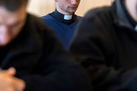 Per preparare una Pasqua da vivere più in casa che in chiesa