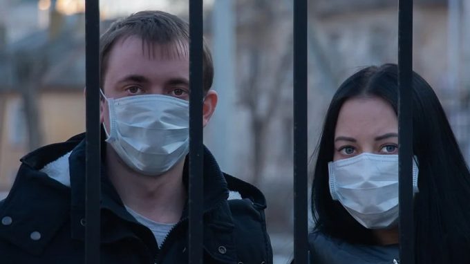 Vescovi lombardi: «Non di solo pane vivrà l’uomo…»