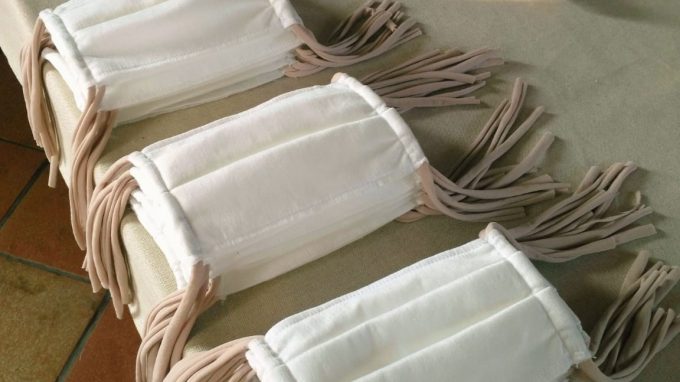 Mozzate, dalle parrocchie le mascherine per la popolazione