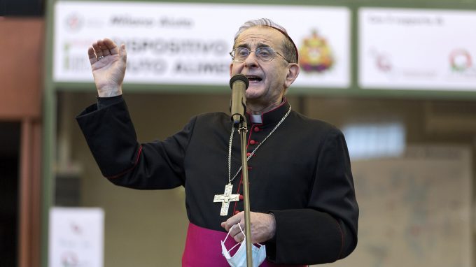 sua-eccellenza-arcivescovo-monsignor-delpini-fa-visita-ai-lavoratori-del-mercato-agroalimentare-di-milano-8