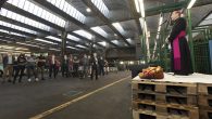 sua-eccellenza-arcivescovo-monsignor-delpini-fa-visita-ai-lavoratori-del-mercato-agroalimentare-di-milano-13