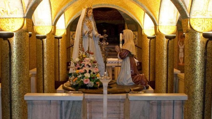 Milano, rosario vocazionale per il diacono Cruz e mons. Vegezzi