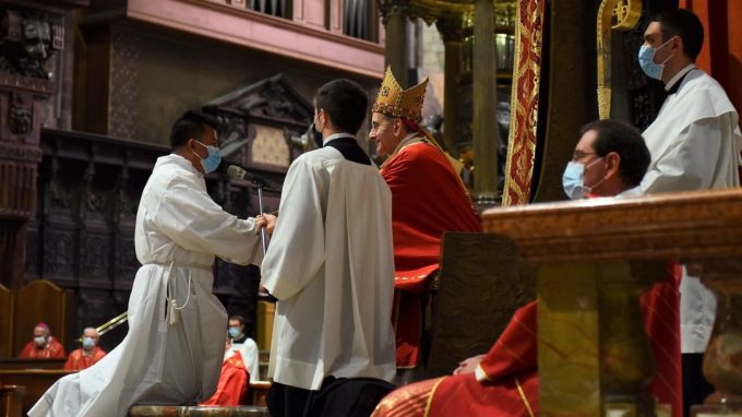 «Camminare nell’amore, con una vita nuova perché abbiamo incontrato Gesù»