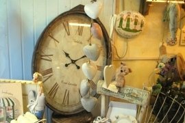 Villa Mirabello ospita l’Arché Bazar