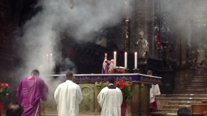 messa-defunti-duomo_acrq