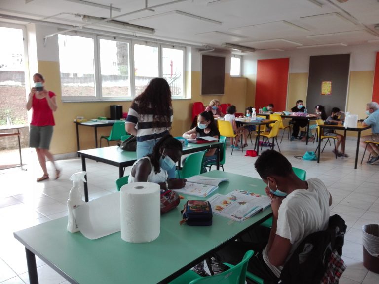 Il doposcuola di Samarate. Nella minigallery, attività del doposcuola di San Gioachimo