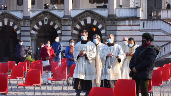 messa-defunti-monumentale-acvr