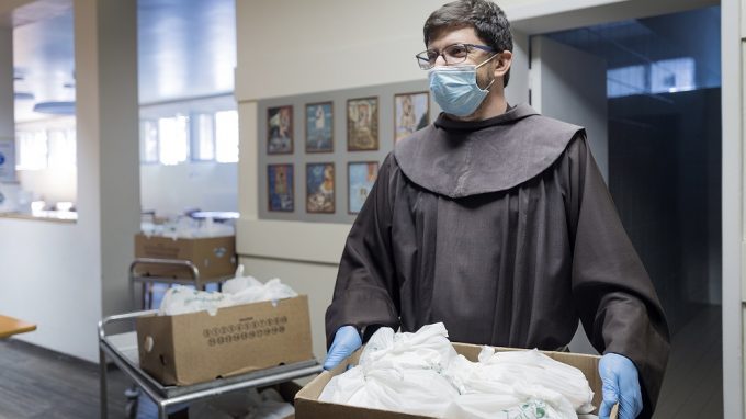 “Operazione Pane” anche a Milano