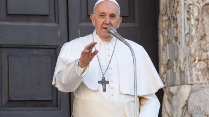 Papa Francesco: «Tutti testimoni della cultura della cura»