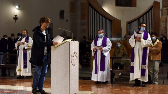 messa-avvento-universitari_ajqy