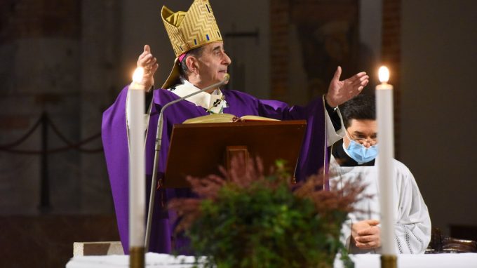 L'Arcivescovo agli universitari: «Guardate al futuro affidandovi al Signore, scrivete nel Libro della vita ciò che vale davvero»