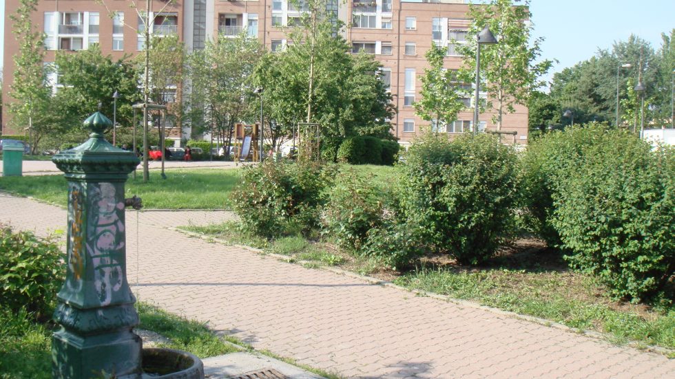 Direzione Gratosoglio: strade periferiche per un altro sguardo