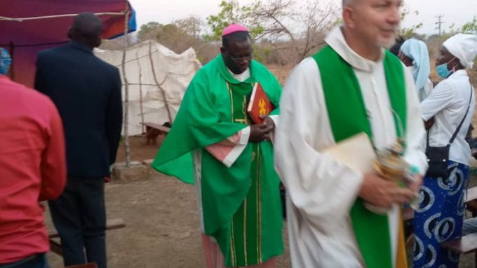 monze-don-airoldi-amministratore-apostolico-waaaaf