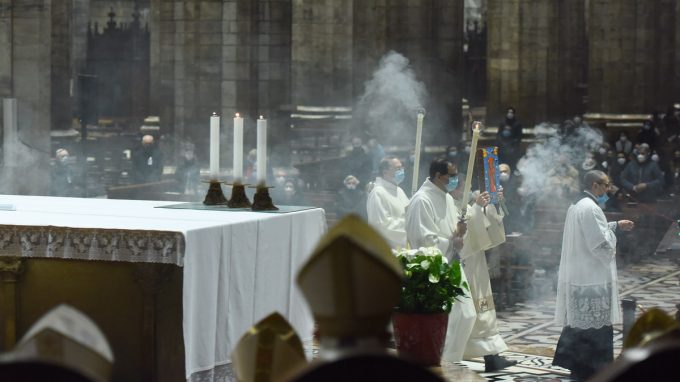 cardinale-ferrari_aaev