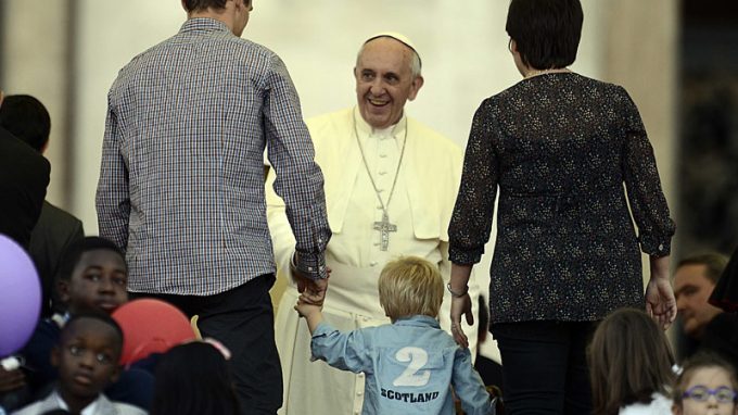 Vie di santità alla luce dell’Amoris Laetitia