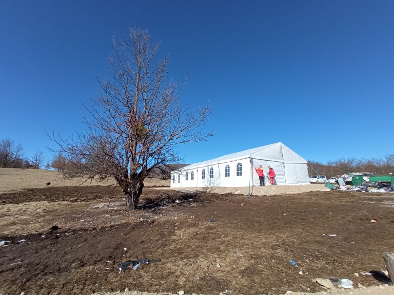 La struttura e il primo pasto al refettorio