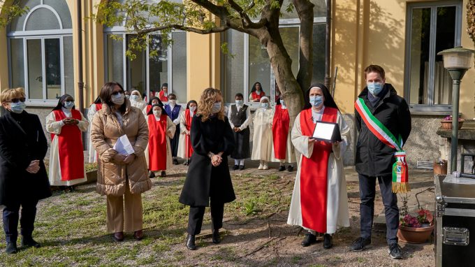 Seregno, il Premio Mimosa alle “Sacramentine”