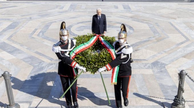 «Ora più che mai è necessario rimanere uniti»