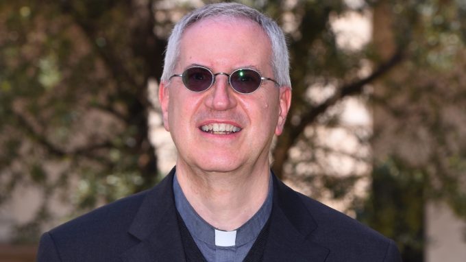 Azzimonti: «Il Papa, un profeta che lancia un grido all’umanità: “Mai più la guerra!”»