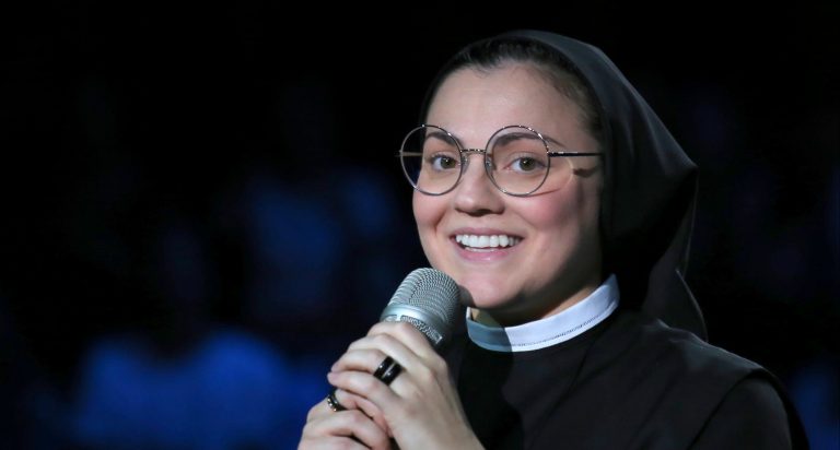 Suor Cristina, tra gli ospiti di «Dio mio»