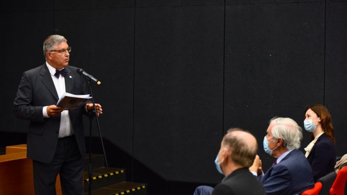 dialogo-arcivescovo-universita_aabl