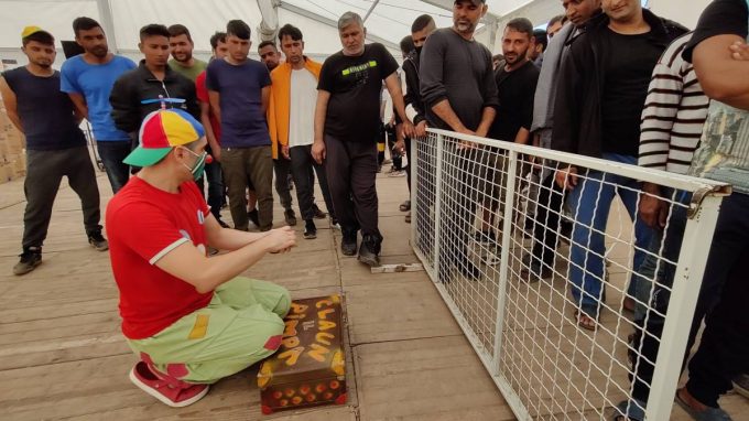 Il Pimpa porta un sorriso a Lipa