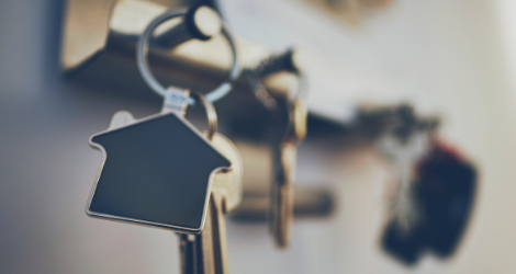 Gualzetti: «Attenzione agli sloggi discrezionali»