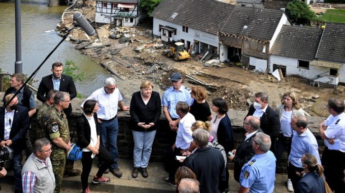 Johanna, operatrice pastorale in mezzo alle inondazioni