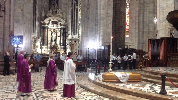 «Un uomo circondato da tanto affetto, riconoscenza e stima»