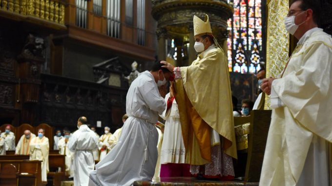 «Usciamo dall’accampamento per visitare le vittime della grande rovina offrendo speranza»