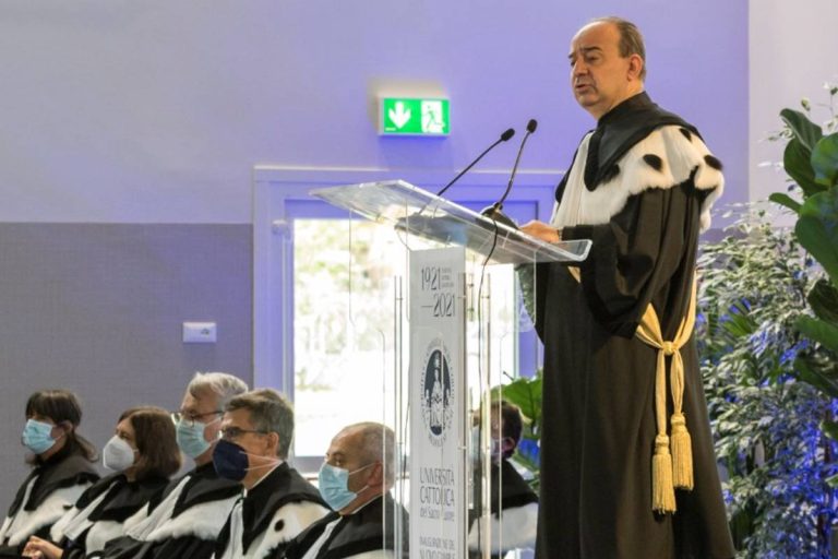 L'intervento del rettore Anelli