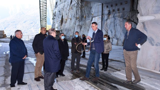 L’Arcivescovo alle “radici” del Duomo: «Scavando troviamo cose preziose»