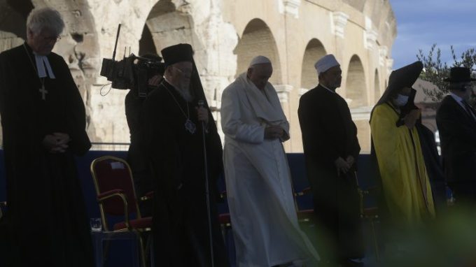 I leader religiosi al mondo: «I popoli desiderano la pace»
