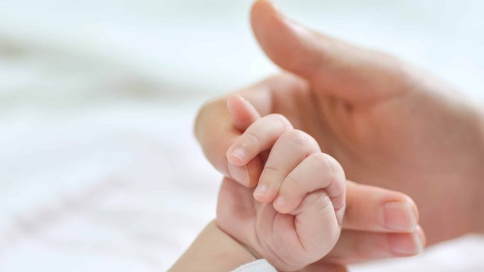 Stress in gravidanza, le cure materne eliminano gli effetti sul neonato
