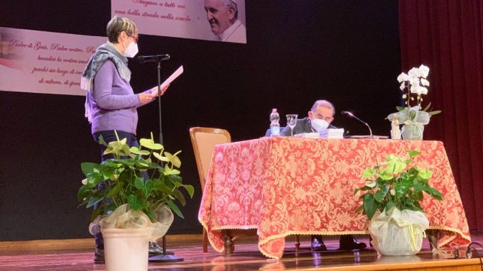 La Visita pastorale ribadisce la benedizione di Dio che permette «la fiducia e la fierezza di essere adulti»