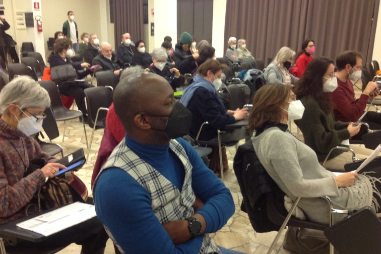I presenti al convegno presso il Centro Pime