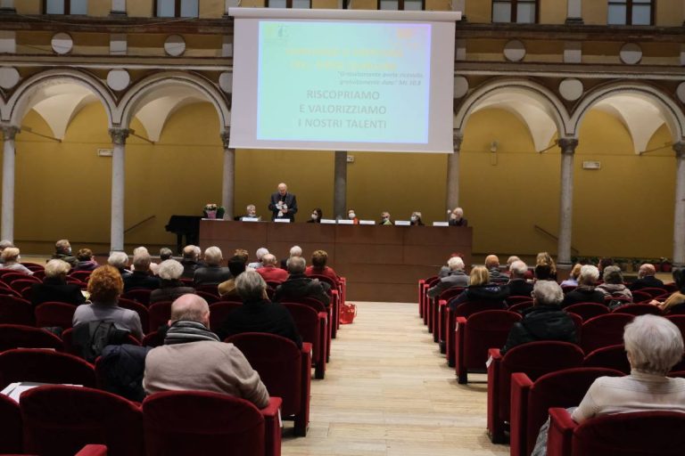 II convegno che il 20 novembre scorso, presso il Salone Pio XI di via Sant'Antonio, ha dato inizio all'anno giubilare del Movimento