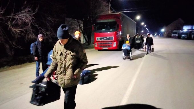 I missionari: «Ogni profugo è una reliquia»