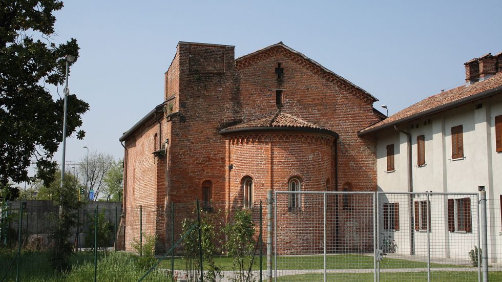 Milano, cassoeula benefica per la chiesina Rossa