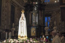 Precotto, a San Michele Arcangelo la Madonna pellegrina di Fatima