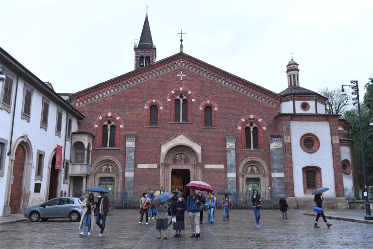  La Basilica di Sant'Eustorgio