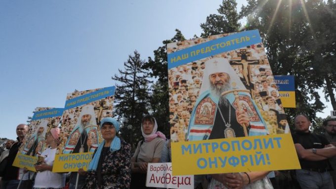 La Chiesa ortodossa guidata da Onufriy si stacca da Mosca