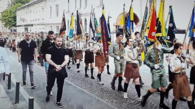 L’Ucraina piange i suoi giovani, ma resiste