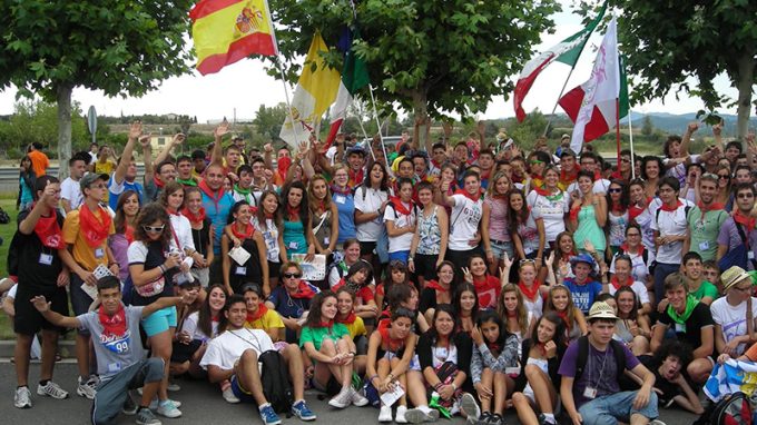 Con i giovani lanciamo uno sguardo verso il futuro