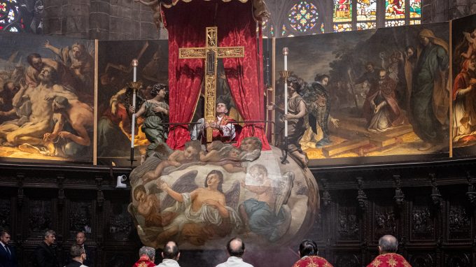 Nivola, in Duomo preghiera per la pace