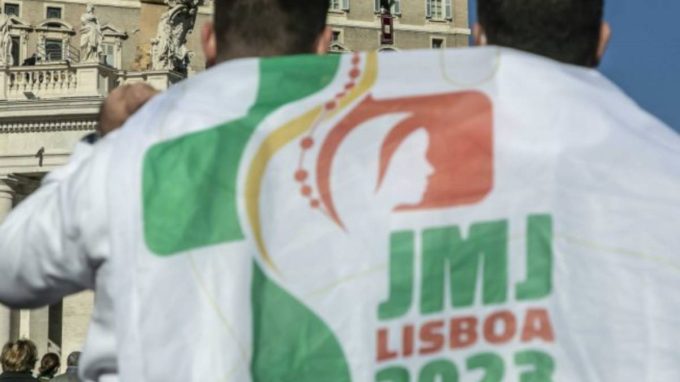 Papa Francesco: «Tutti a Lisbona per un nuovo inizio dei giovani e dell’umanità»