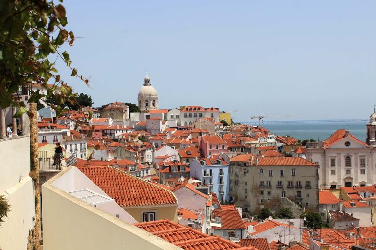 Una veduta di Lisbona