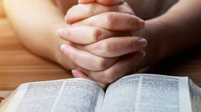 Uomini e donne in dialogo con Dio, itinerario biblico sulla preghiera
