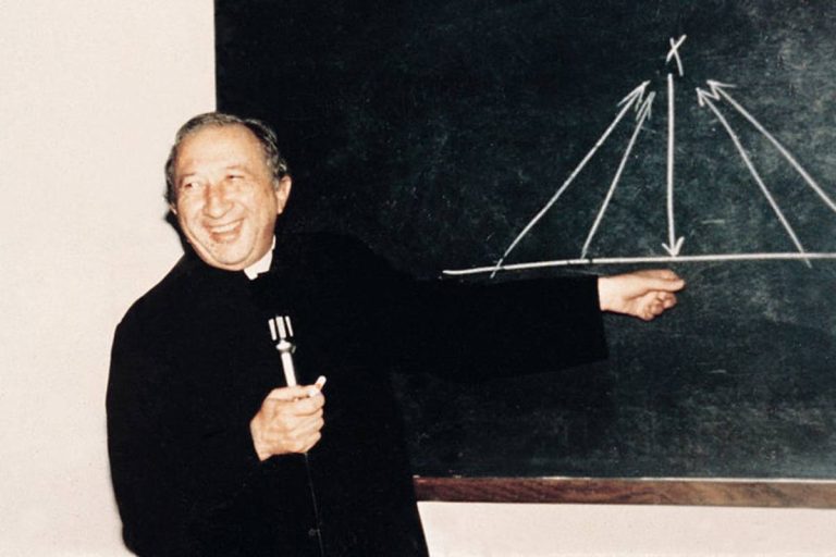 Monsignor Luigi Giussani Monsignor Luigi Giussani