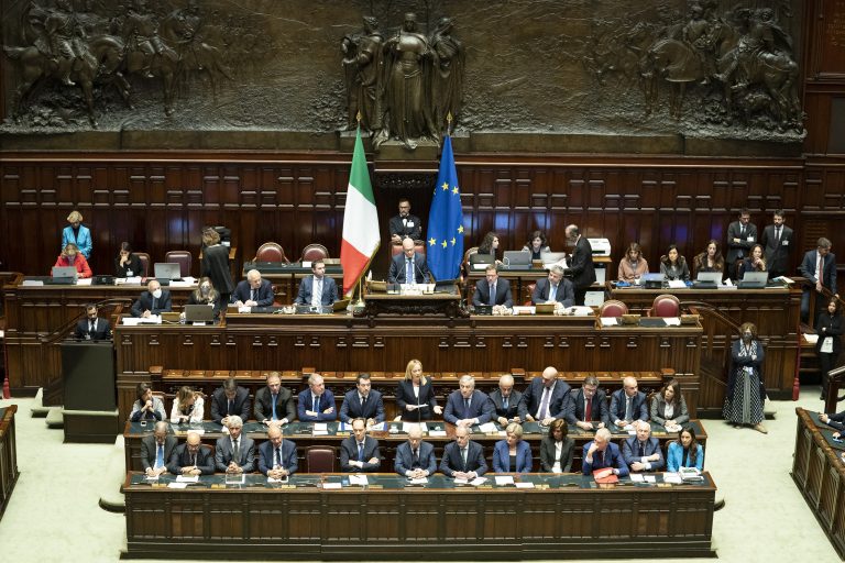 L'intervento di Giorgia Meloni a Montecitorio (foto Ansa / Sir)